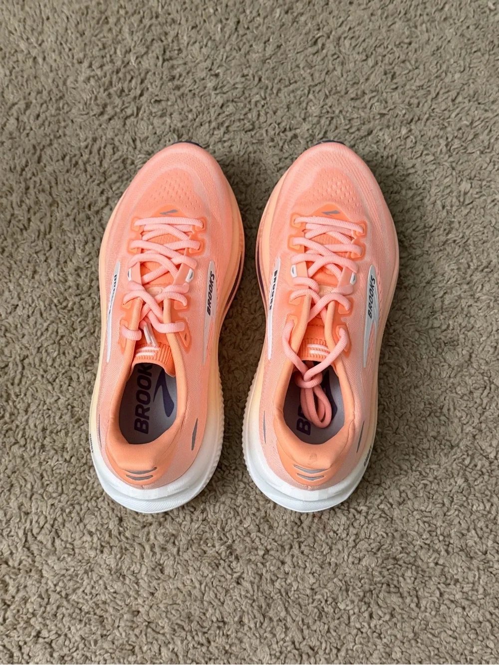 Brooks Women’s Athletic Shoe - Coral Peach with White and Purple Accents NEW 7